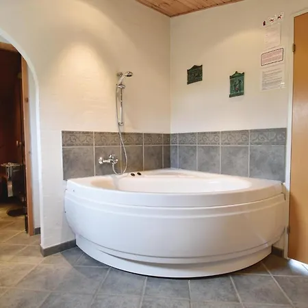 別荘 Beautiful Home In Otterup With Sauna
