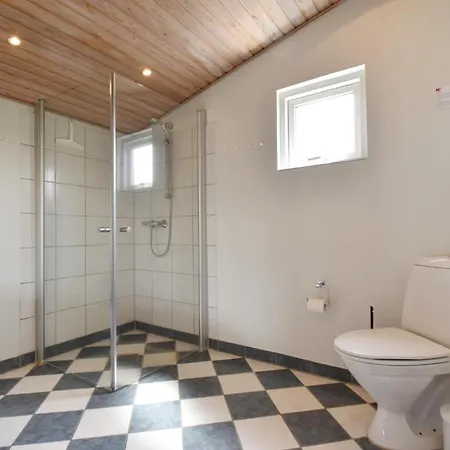 Beautiful Home In Otterup With Sauna オテルプ