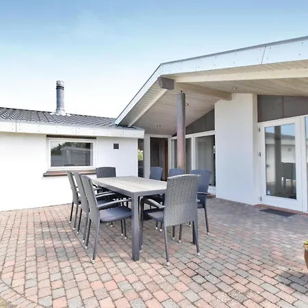 別荘 Beautiful Home In Otterup With Sauna